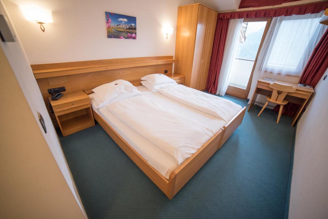Olimpionico Hotel Castello-Molina di Fiemme Eksteriør bilde
