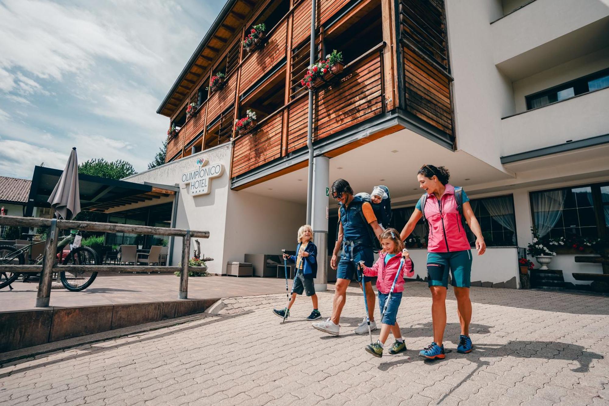 Olimpionico Hotel Castello-Molina di Fiemme Eksteriør bilde
